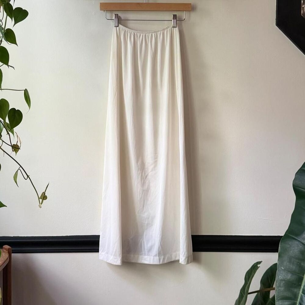 Vintage 60s/70s ivory slip skirt - Picture 2 of 6
